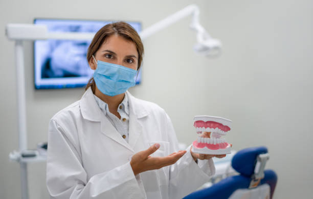 Best Cracked Tooth Emergency Dentist  in Green Forest, AR