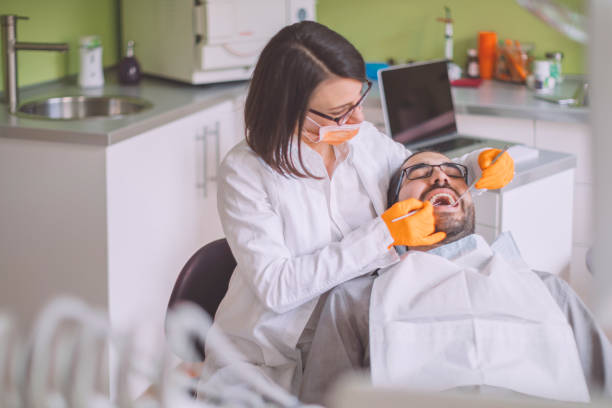 Best Broken Tooth Emergency  in Green Forest, AR